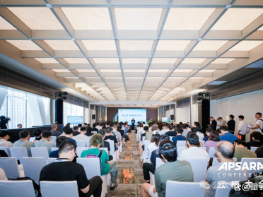 从真机到世界模型，具身智能正在补一条看不见的数据产线