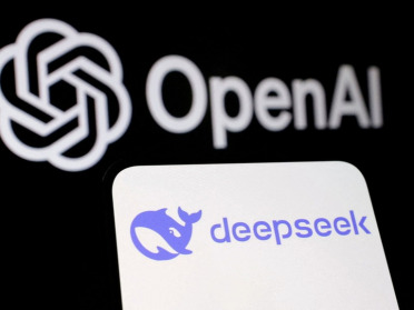 在具身智能赛道上，DeepSeek走出了一条OpenAI没选的路